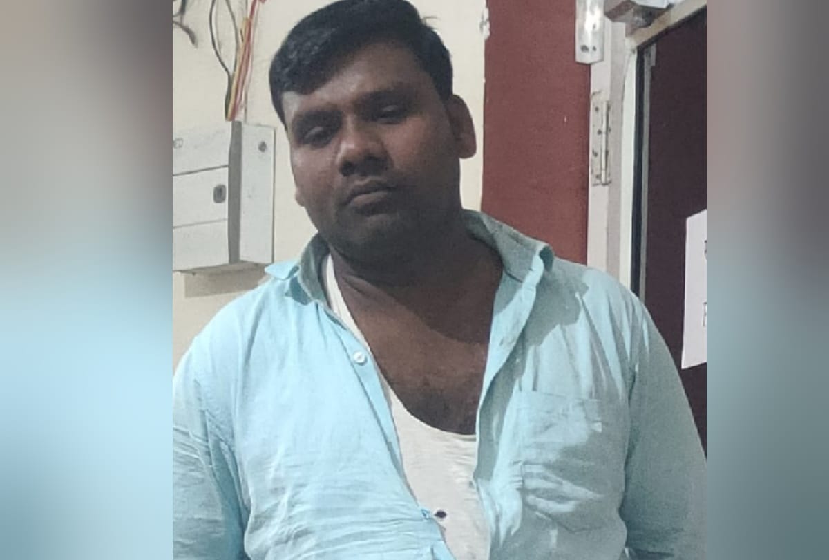 Father and son were beaten up for treatment in Gorakhpur Medical College