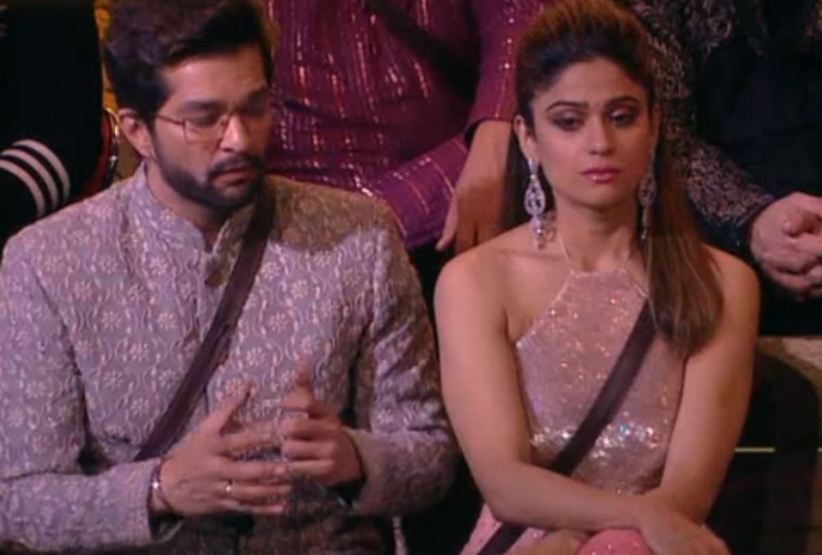 bigg boss 15 Raqesh bapat and neha bhasin raises question on vishal kotian loyalty towards shamita shetty salman khan supported