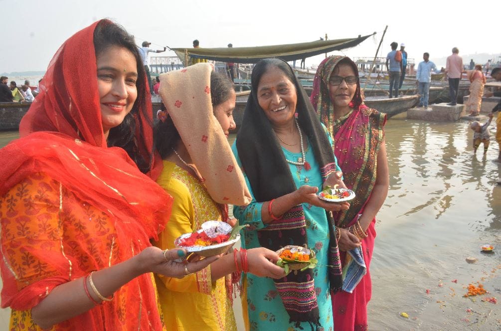 chhath puja 2021 nahay khay in today varanasi   vedi is ready at ghats of Kashi for lok aastha mahaparv