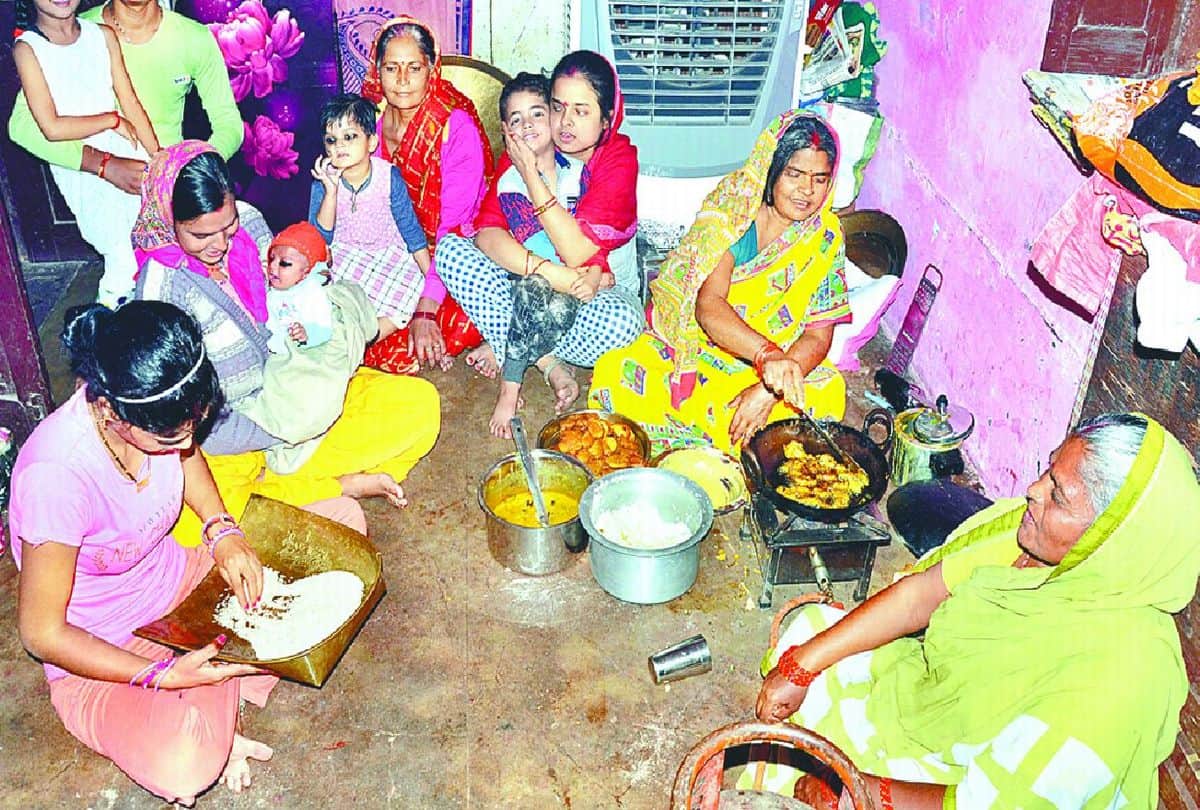 Chhath Puja 2021 festival Devotees Keep kharna vrat today in Agra