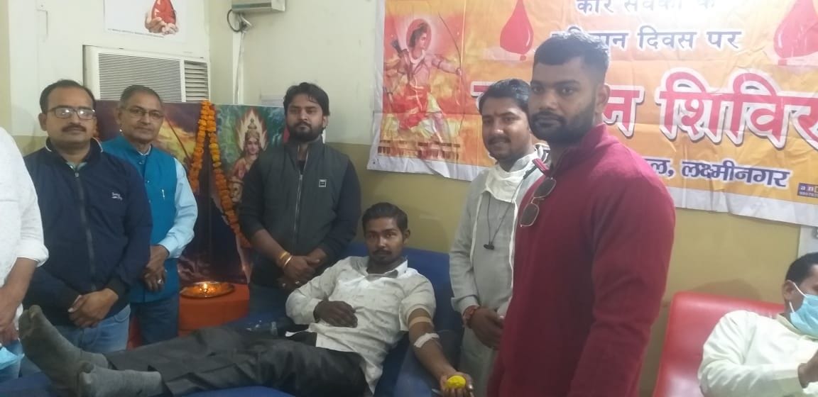 Donated blood in memory of Karsevaks killed in Ayodhya
