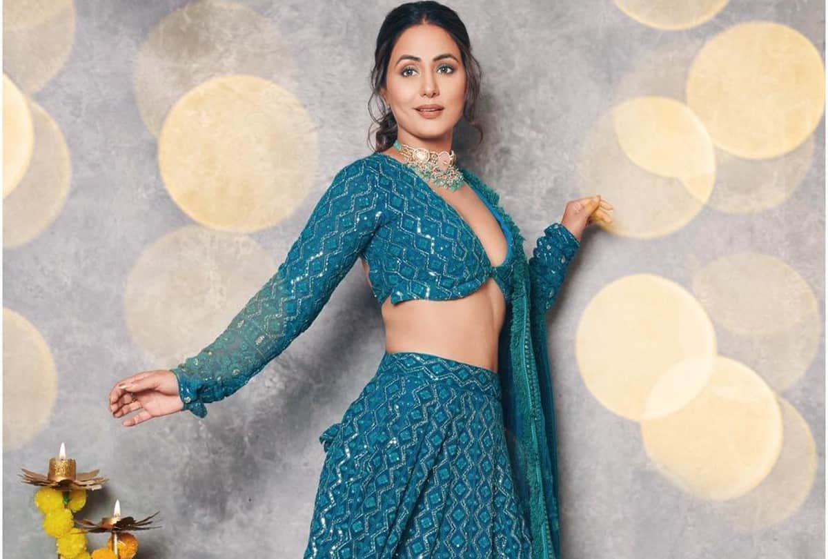 Hina Khan Party Wear Blue Lehenga perfect For Wedding Season