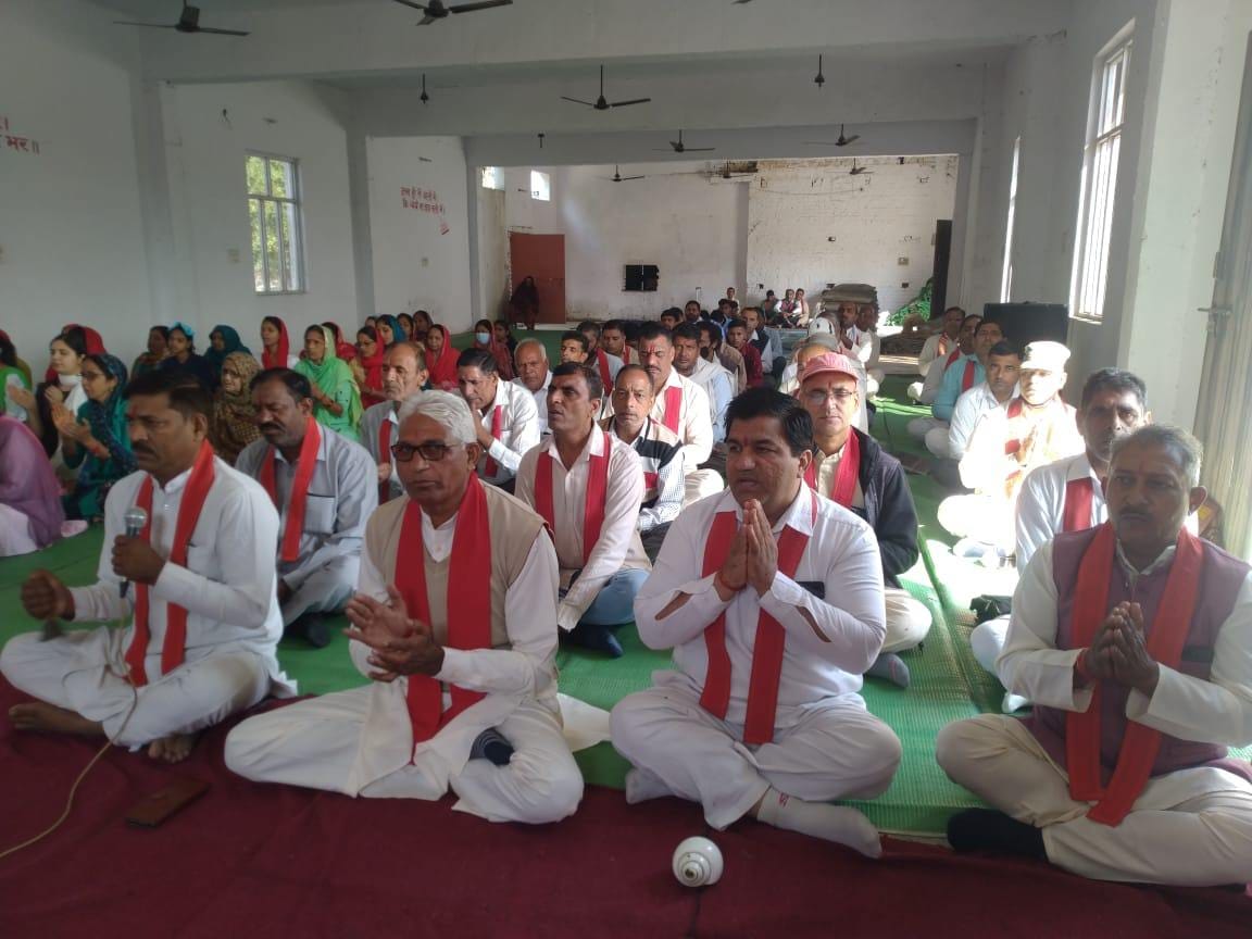 Crowd of devotees gathered in Maha Aarti, Yamunanagar