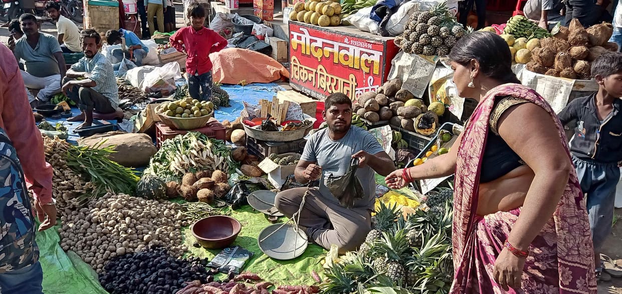 Chhath festival begins with bathing