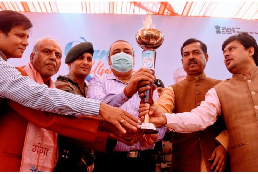 Haridwar News: Grand welcome of Ganga Mashal Yatra at Har Ki Pauri