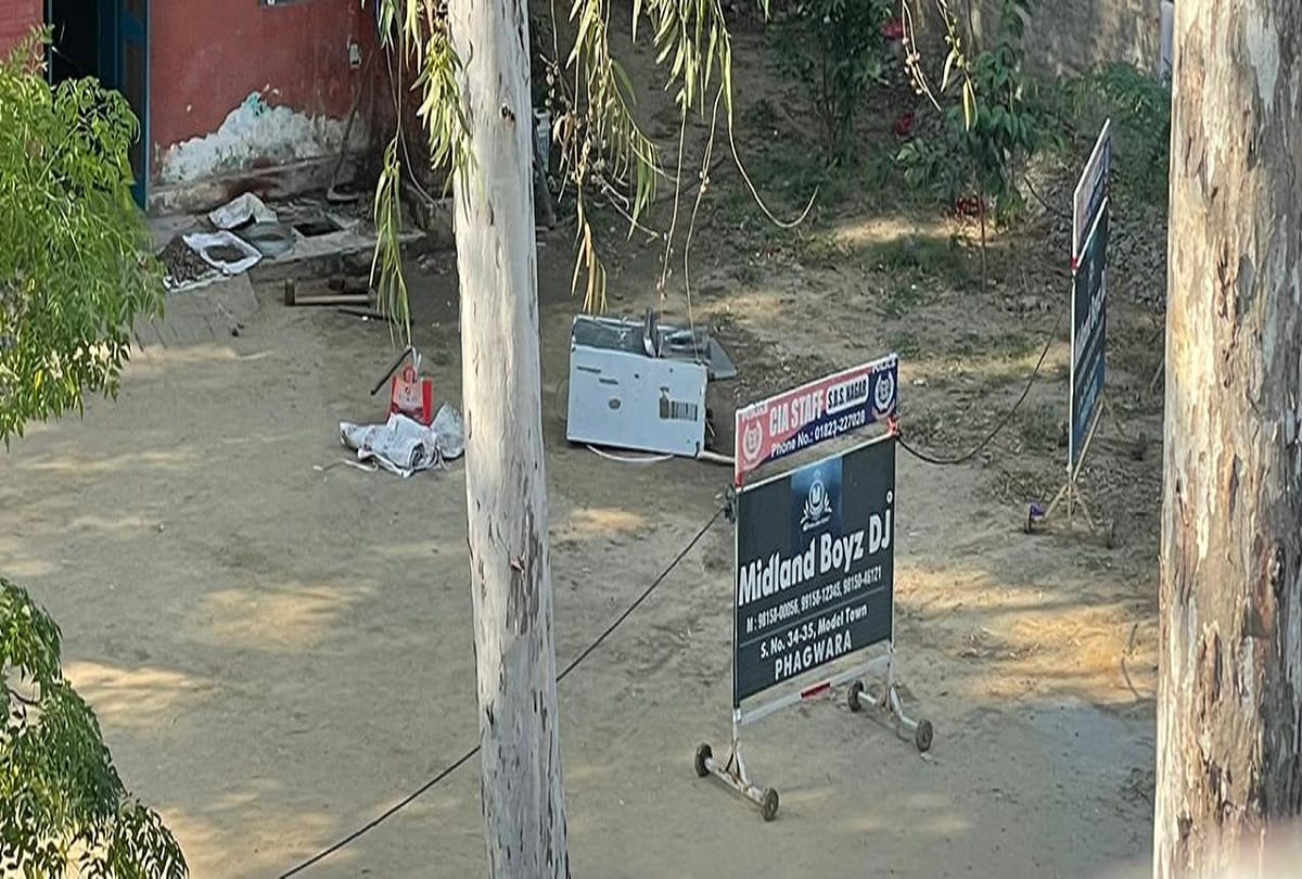 Explosive material exploded in Nawanshahr CIA staff