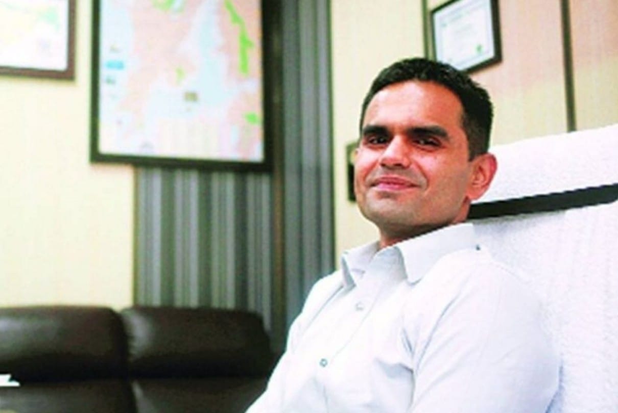 Bombay High Court: Samir Wankhede government officer, anyone can review his work