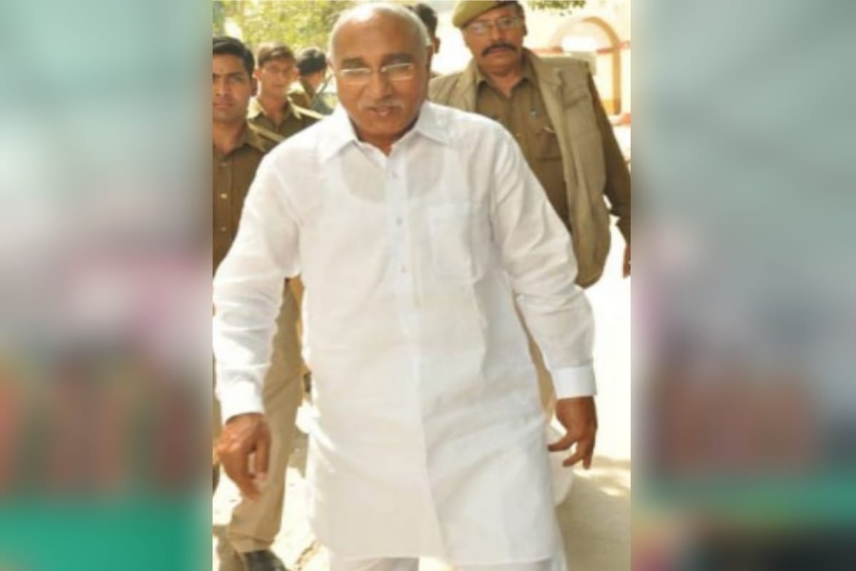 Muzaffarnagar: infamous Sushil Moonch surrenderedin court ADJ, wanted in 24-year-old case