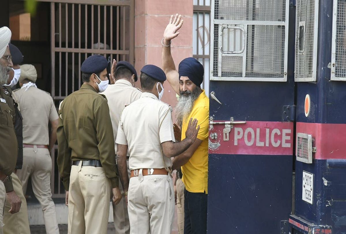 High Court given two hours parole to Jagtar Singh Tara convicted of murder of former Punjab CM Beant Singh