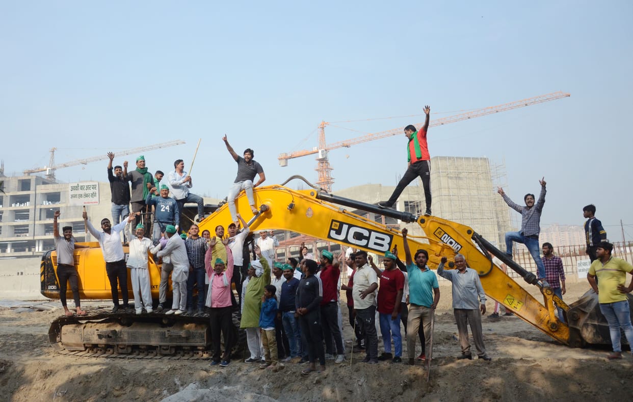Farmers stopped work at two sites of Noida Authority