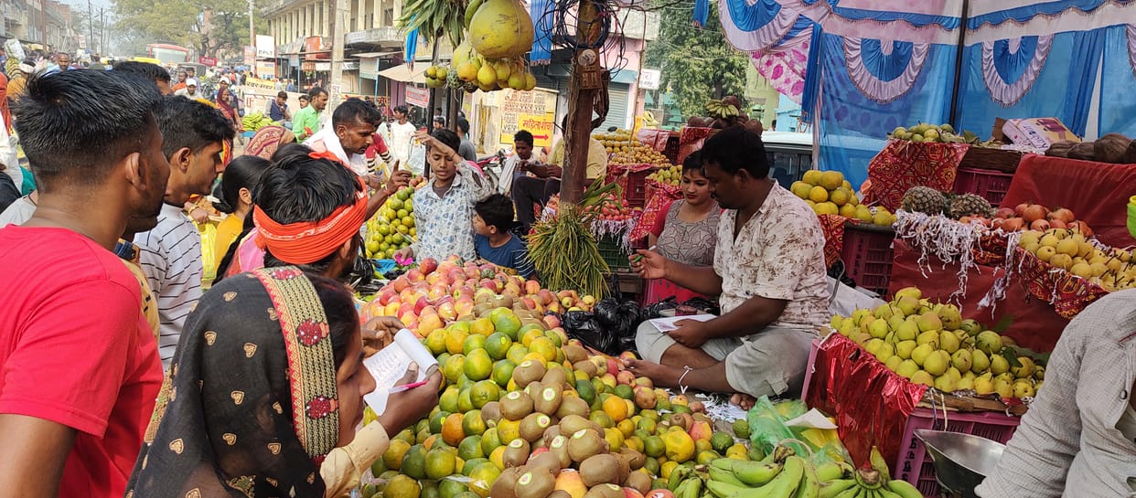 Taking puri, Bakheer, took the resolution of fasting