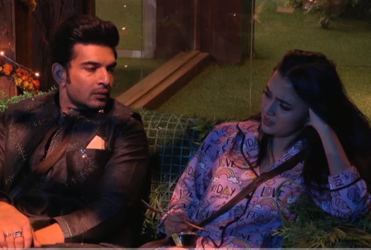 bigg boss 15 tejasswi prakash gets angry on karan kundrra says i don't have anyone here