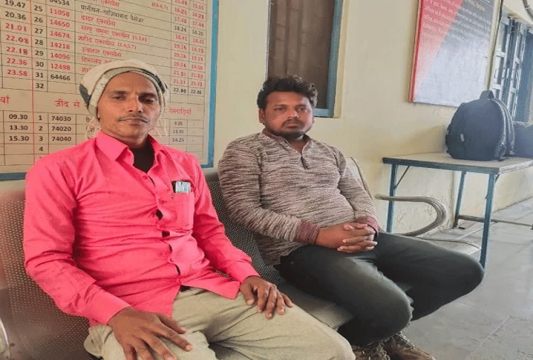 The woman stayed in Barota for 12 days after killing her husband