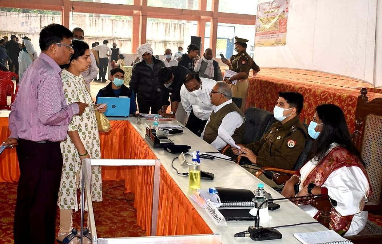 Two MLA, one MLC, DM and SSP... one could settle the complaint