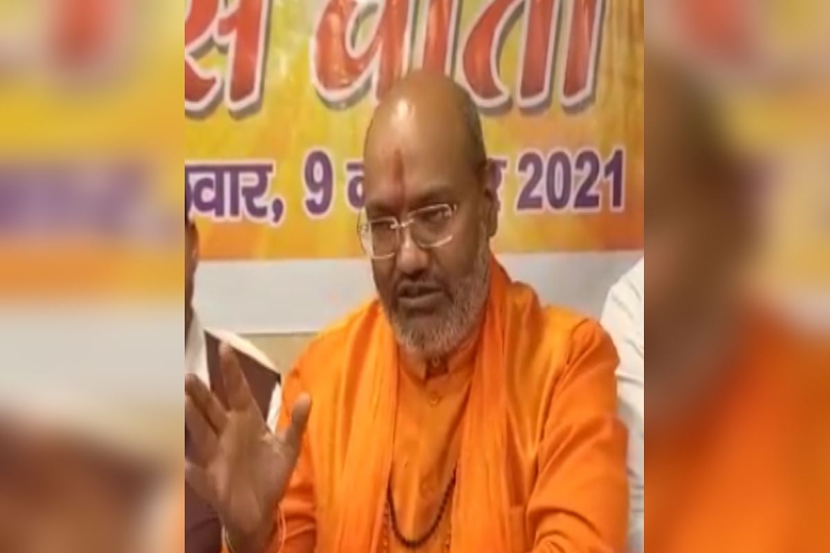 महामंडलेश्वर स्वामी नरसिंहानंद गिरी
