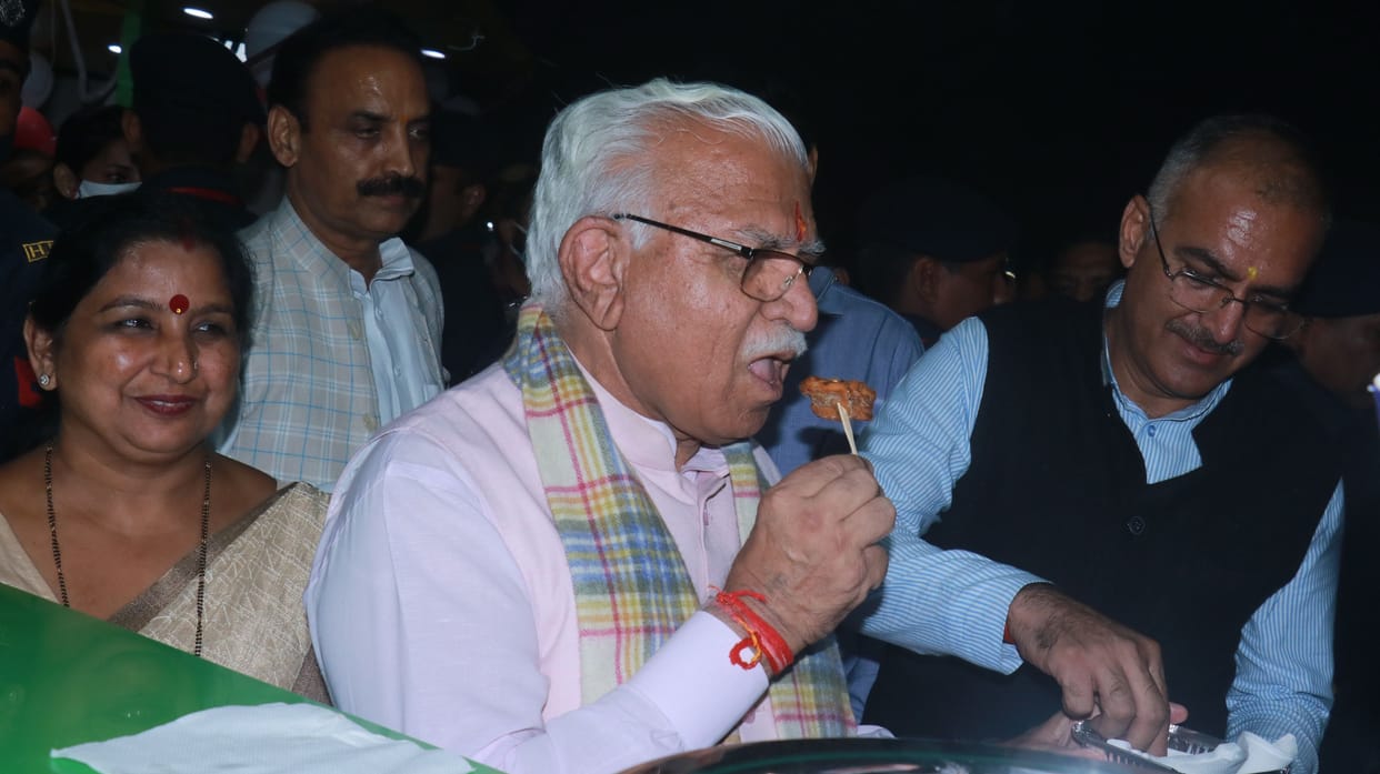 nirbaadh milegee bijalee, kam voltej kee samasya hogee khatm