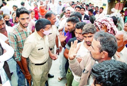 farmers are facing shortage of DAP fertilizer in hisar of haryana
