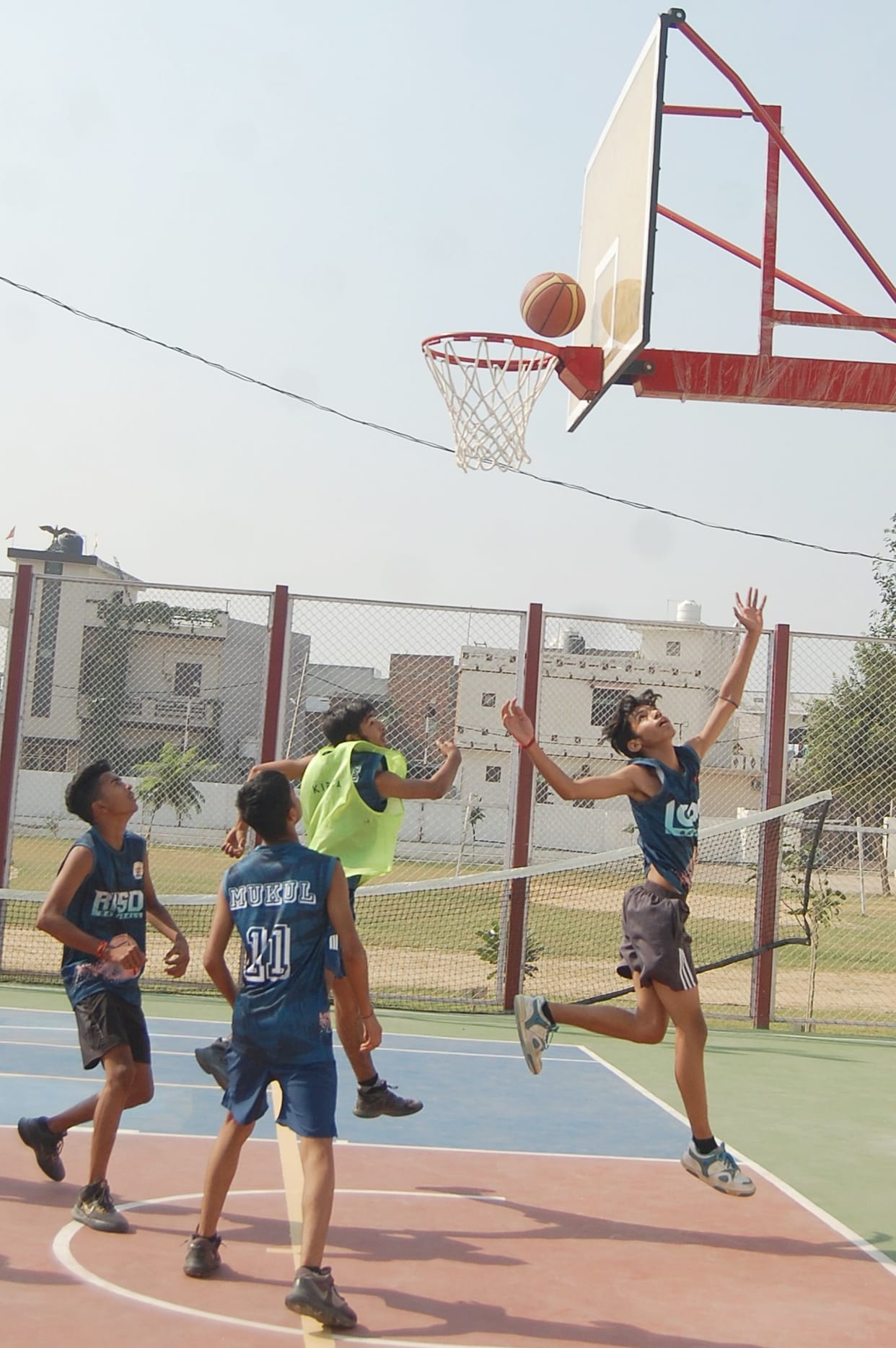 Players of Hindu Girls Senior Secondary School won the final match