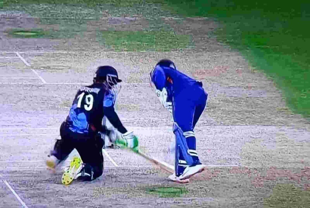 Rishabh Pant accidentally steps on bat, immediately pays his respect,  WATCH video