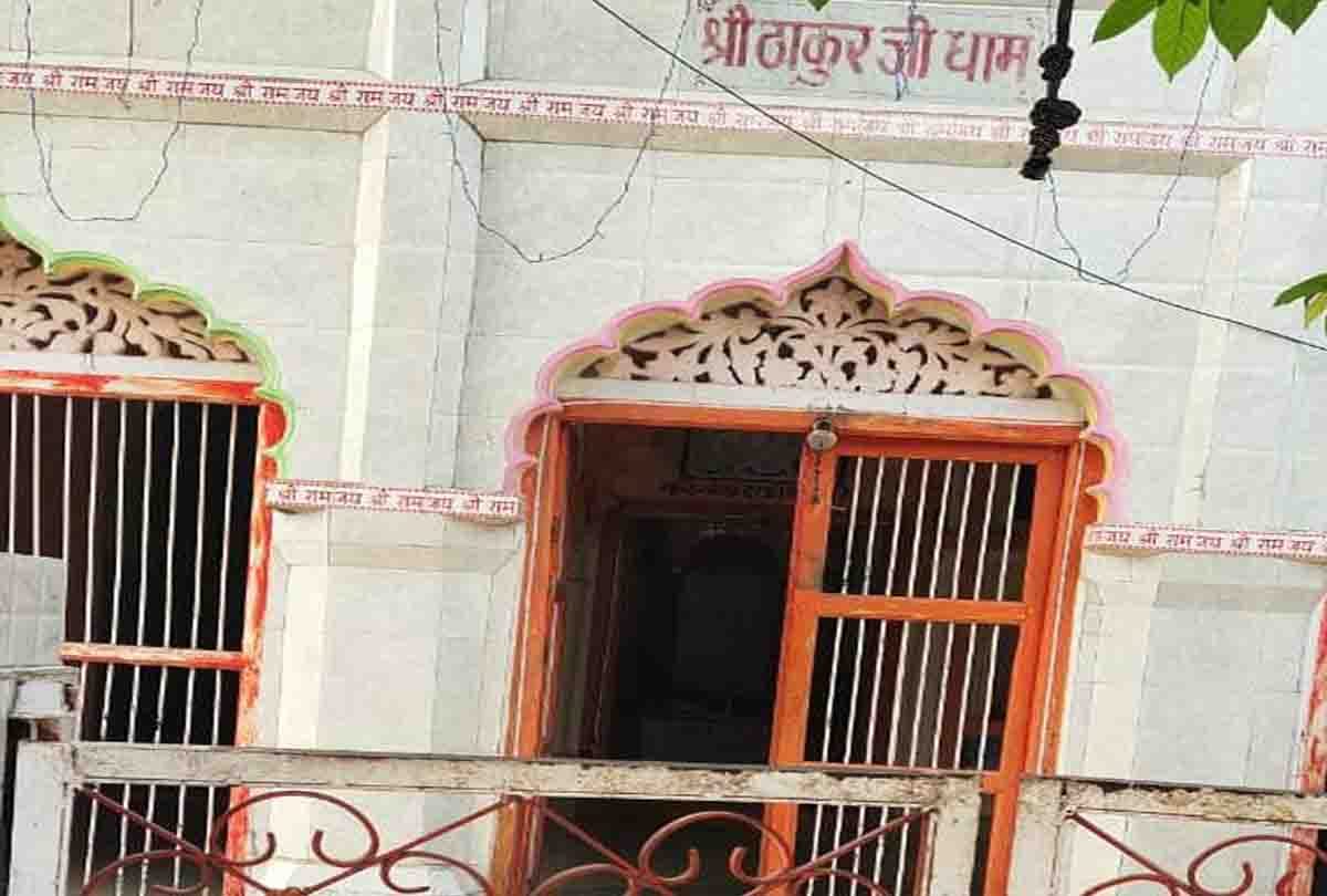 Ashtadhatu and brass idols stolen from ancient temple