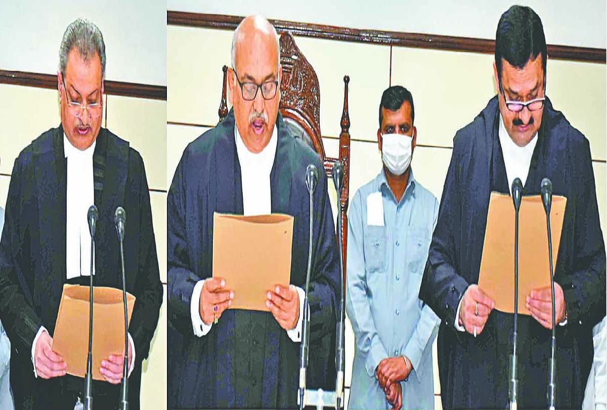 Jammu and Kashmir High Court gets two more judges, Chief Justice administered oath to Akram Chaudhary and Mohan Lal