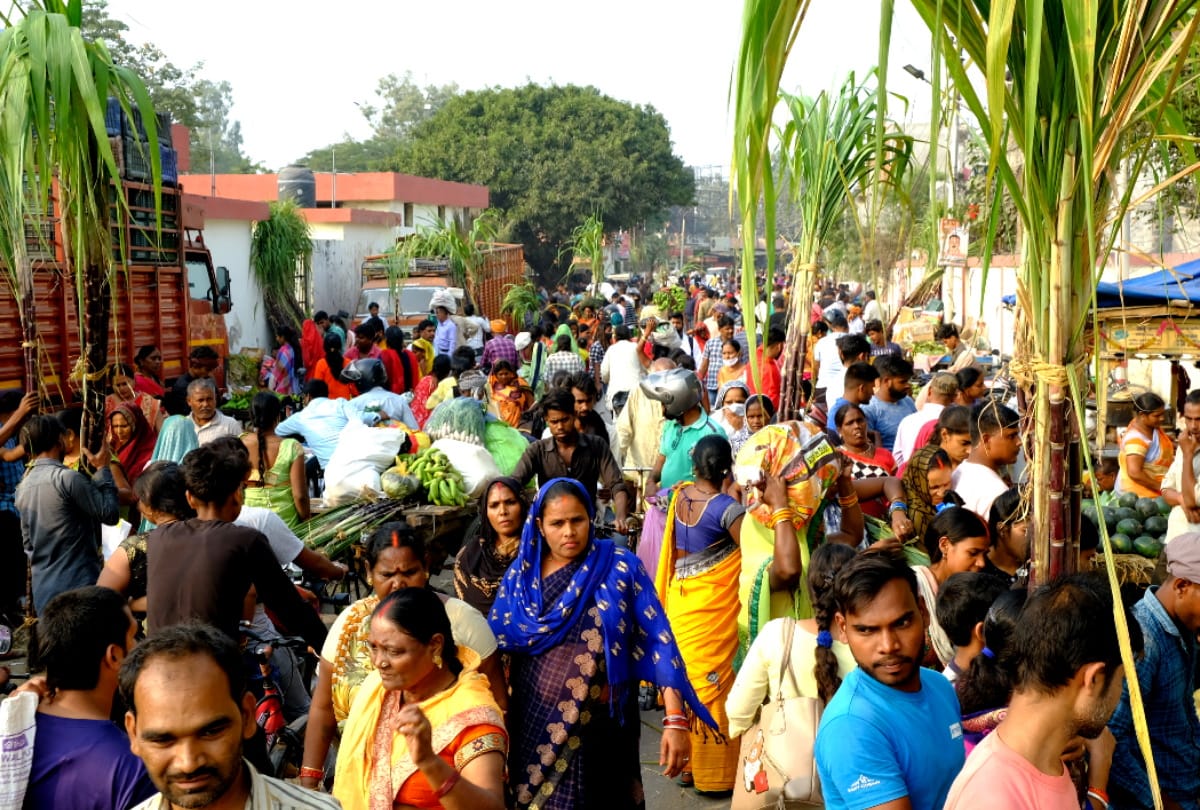 Chhath Mahaparv 2021 Today women will offer Arghya to setting sun in gorakhpur