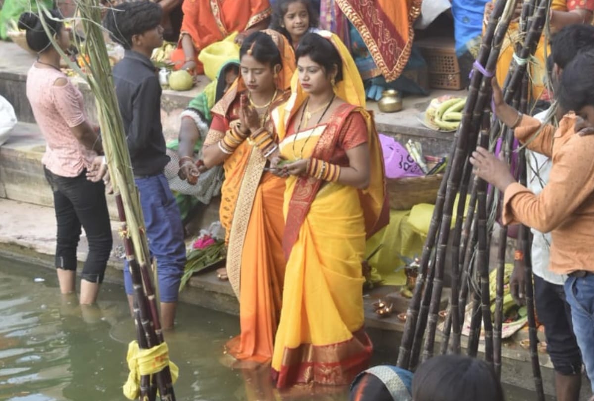 Chhath Puja 2021 special celebration and latest photos of Chhath Puja in Gorakhpur