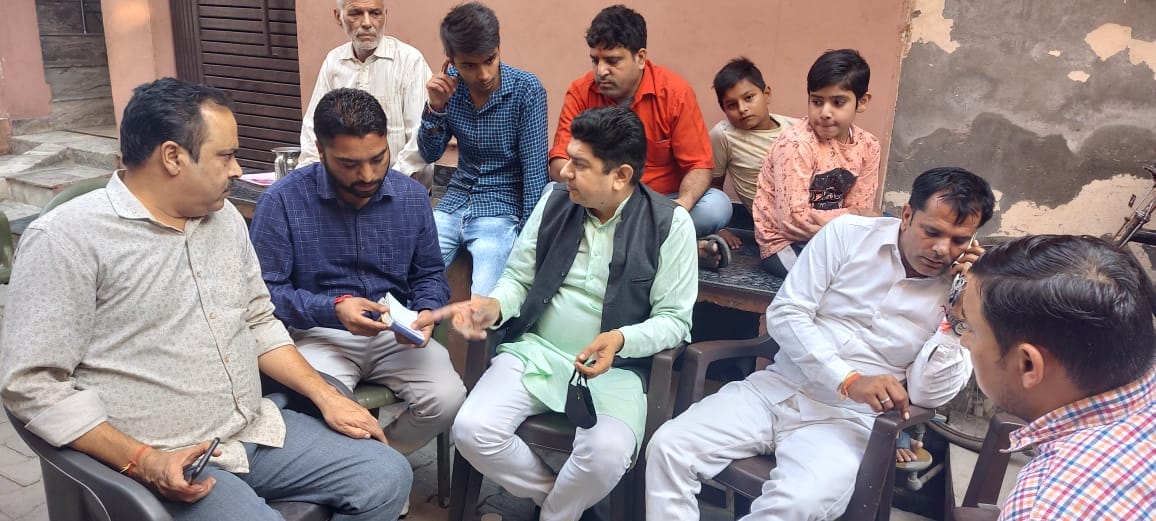 Uproar over cutting receipt in lieu of picking up garbage