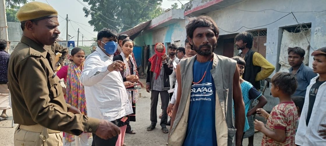 The villagers moved after seeing the Kovid vaccination team, the Tehsildar put up the chaupal, got the vaccines done after explaining