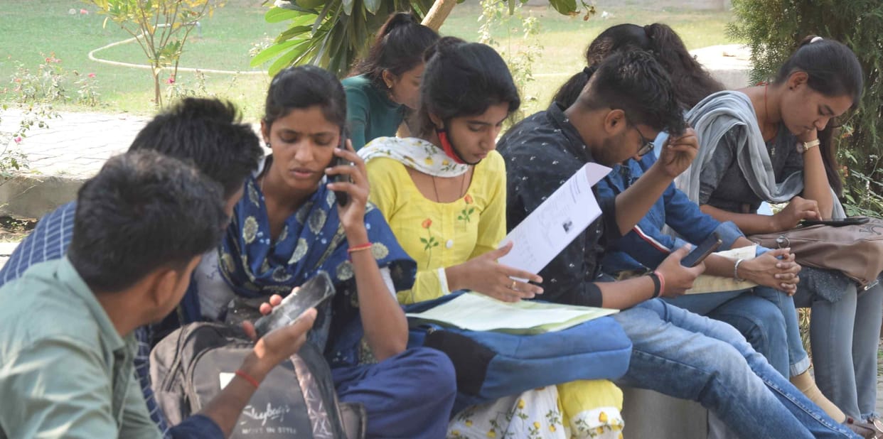 Today is the last chance to pay fees for admission in PG