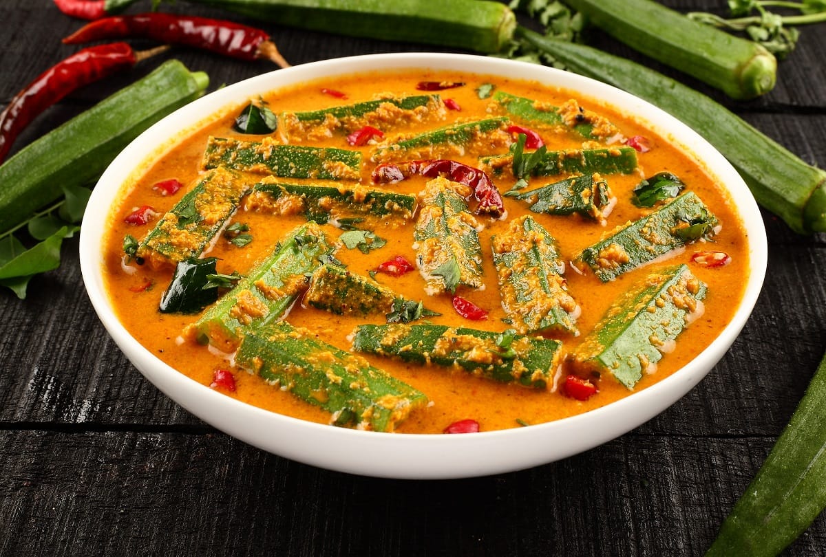 masala bhindi curry recipe in hindi bhindi gravy easy recipe