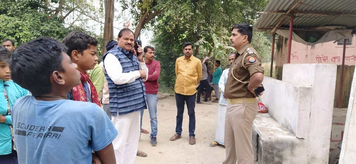 middle-aged murder in temple while sleeping donation box was found broken in mirzapur