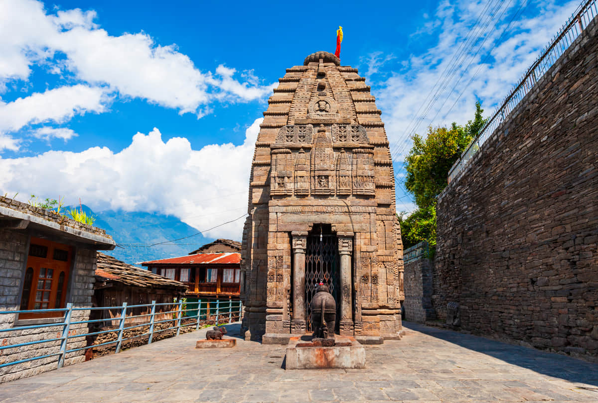 mysterious unakoti temple in tripura one less than a crore of gods statue know the mystrey behind it