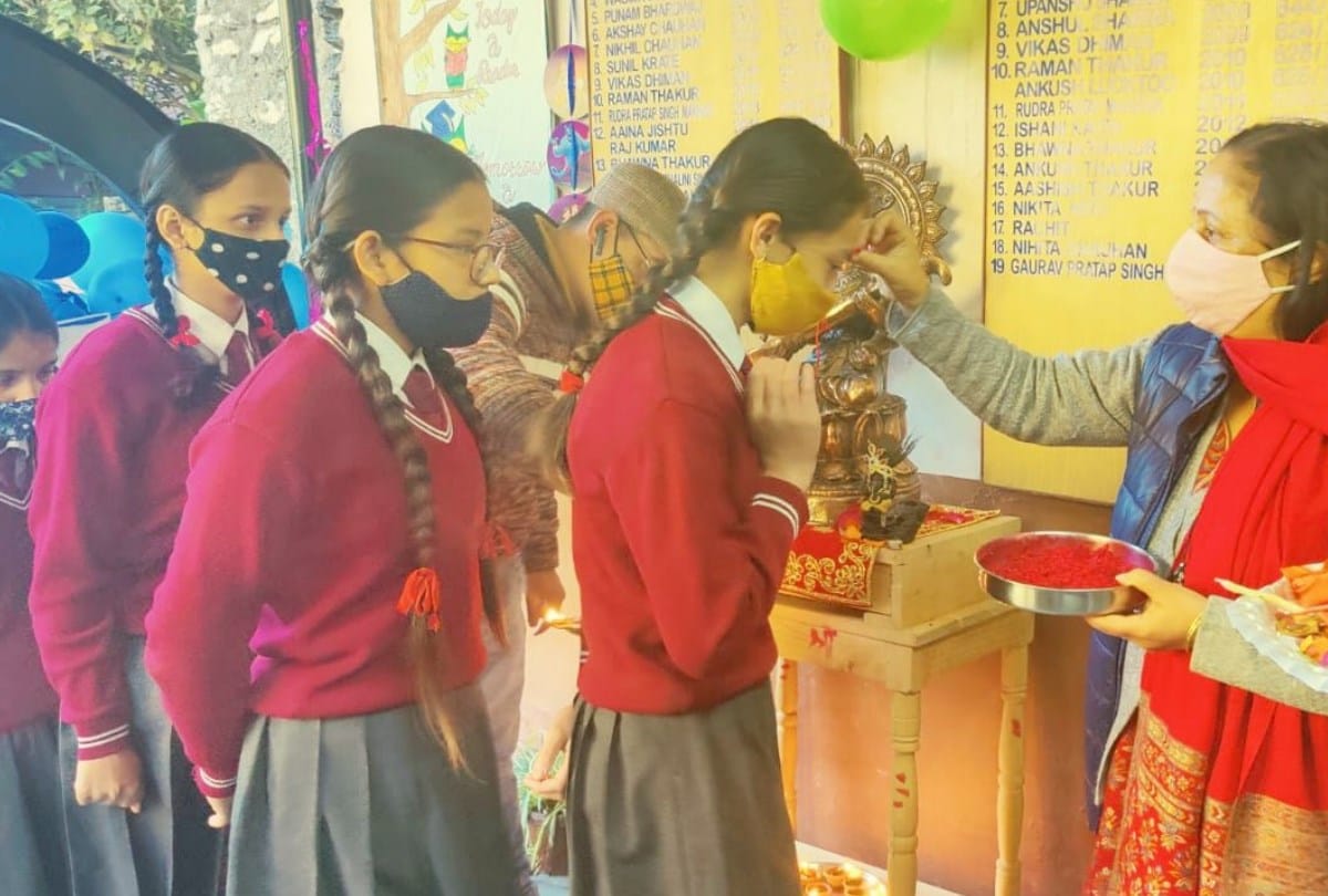 Himachal News: school reopen for 3rd to 7th class fifty percent attendance in classes on first day