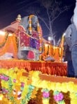 नगर में बृहस्पतिवार शाम को आई मां अन्नपूर्णा की प्राचीन मूर्ति।