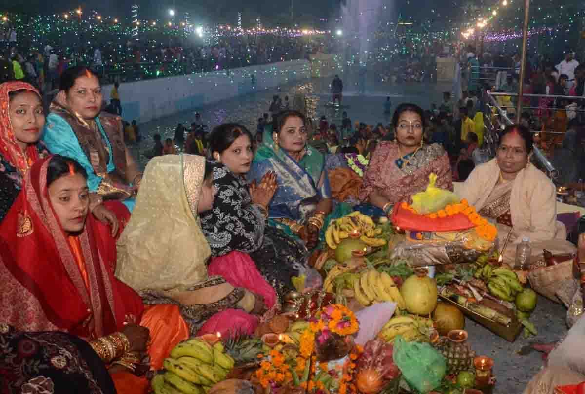 Sun Worship Festival Chhath completed in kanpur