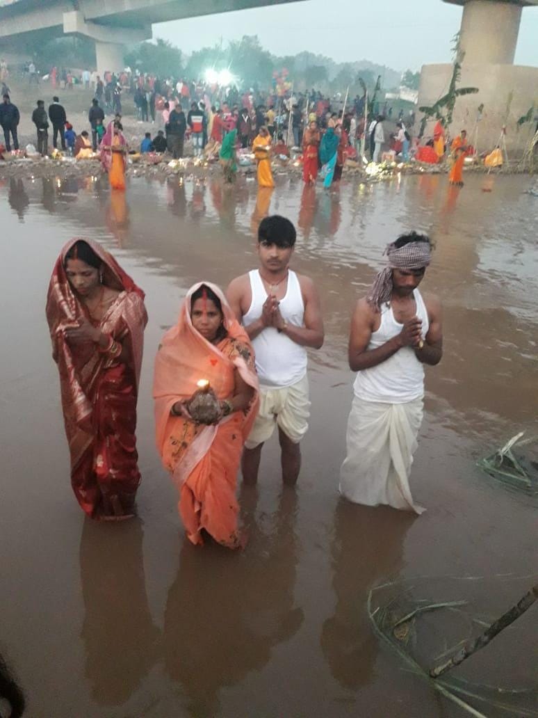 Worshipping rising sun people compelets Chhathh fast in BBN