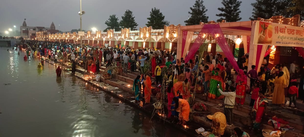 While discharging the Chhath tradition, the fasting devotees stood in the water and offered Arghya to the setting sun thrice.