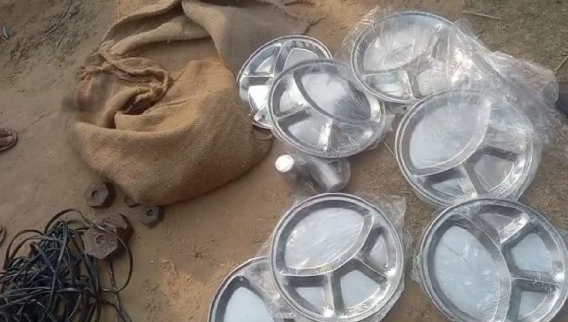 Villagers caught the headmaster carrying the school plate glass and wheat 