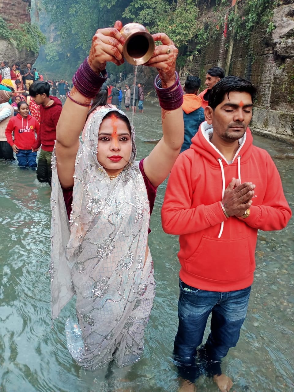 Chhath puja 2021: Devotees crowd on Ghat, Chhath puja ends, see photos