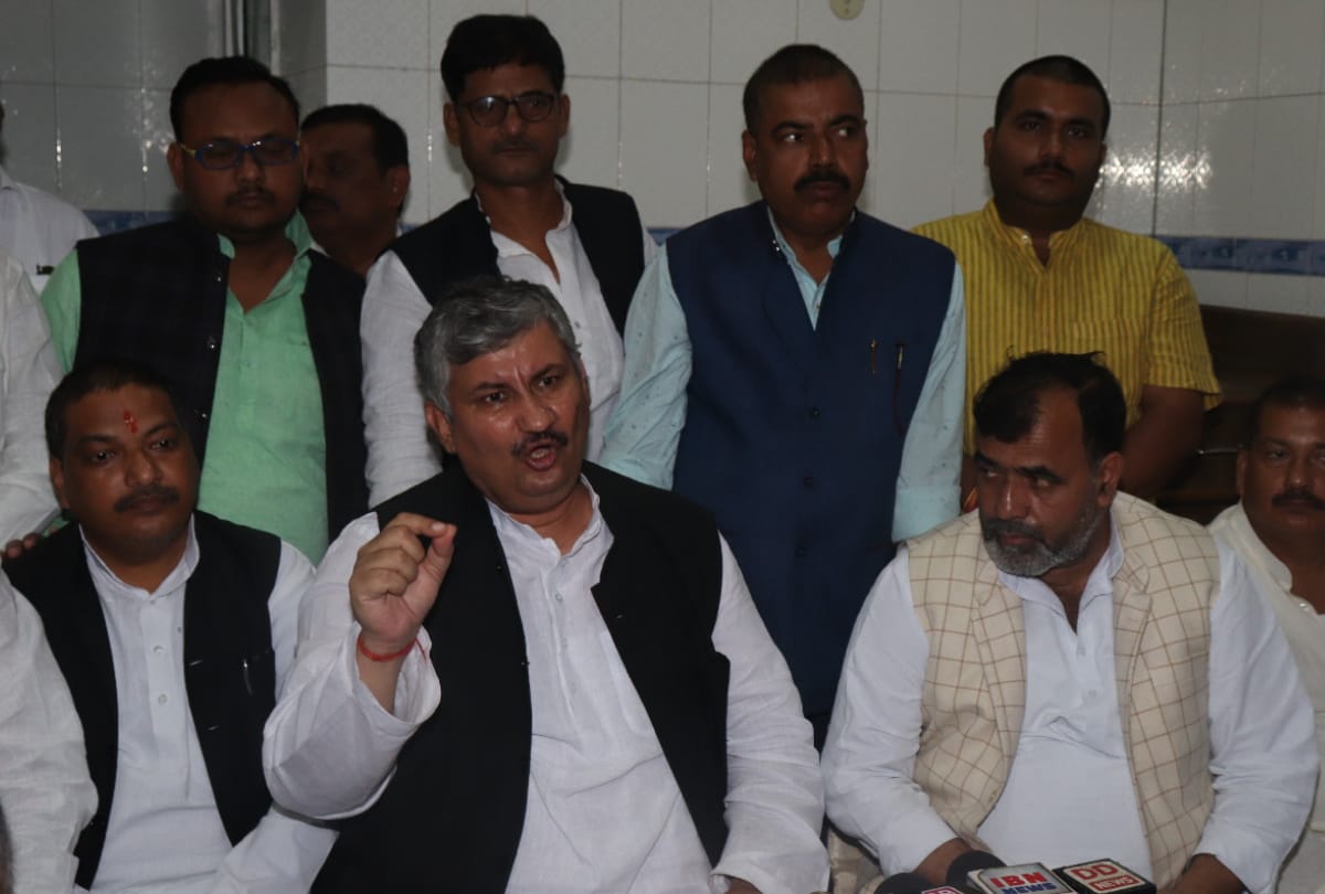Samajwadi Party leader and MLC Sanjay Lather visit Gorakhpur