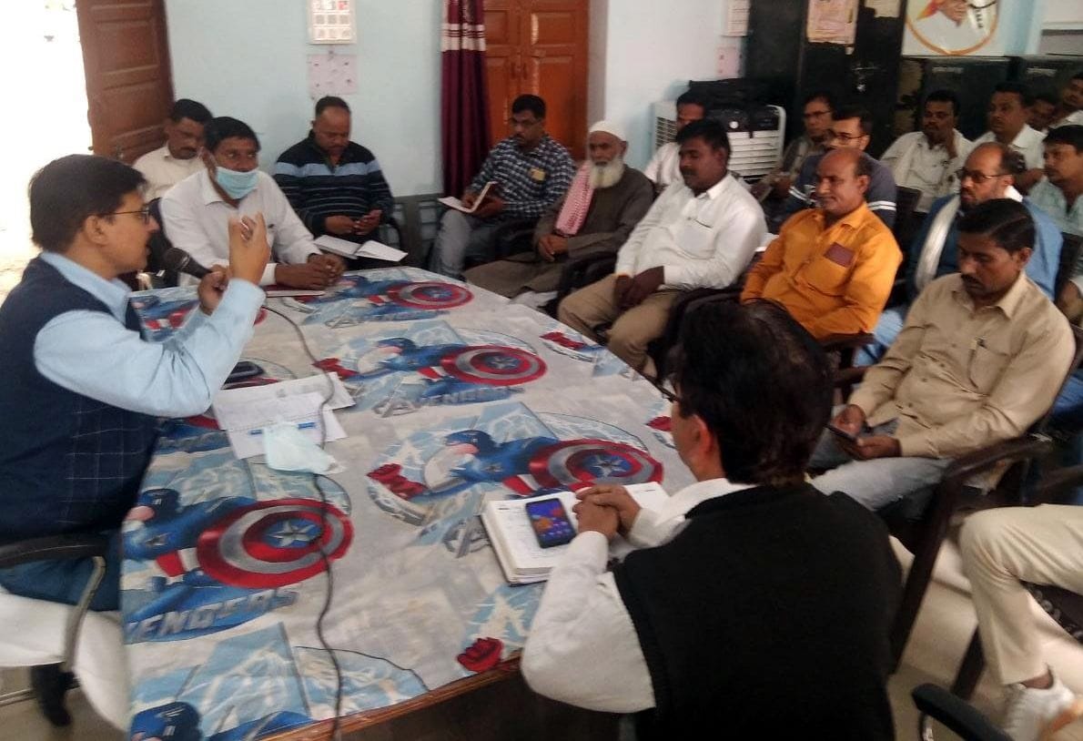 38 raajasv gaanvon mein vrhad vaikseeneshan abhiyaan, pradhaanon aur kotedaaron ko bhee saumpee gaee jimmedaaree