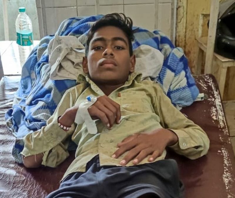 miscreants fired on cousin brothers, one injured