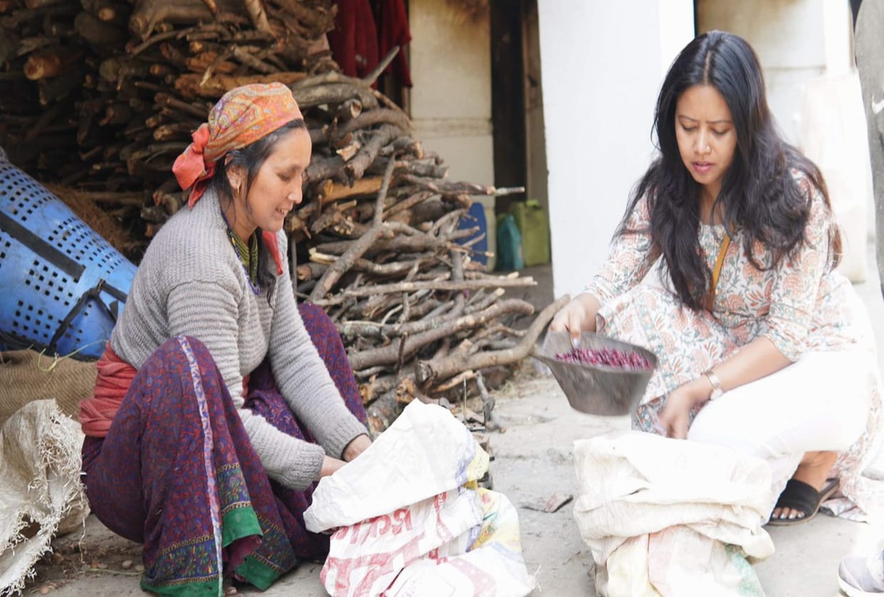 Uttarakhand News: Due to efforts of Garhwal daughter, California kitchen smells of Jakhia condiment