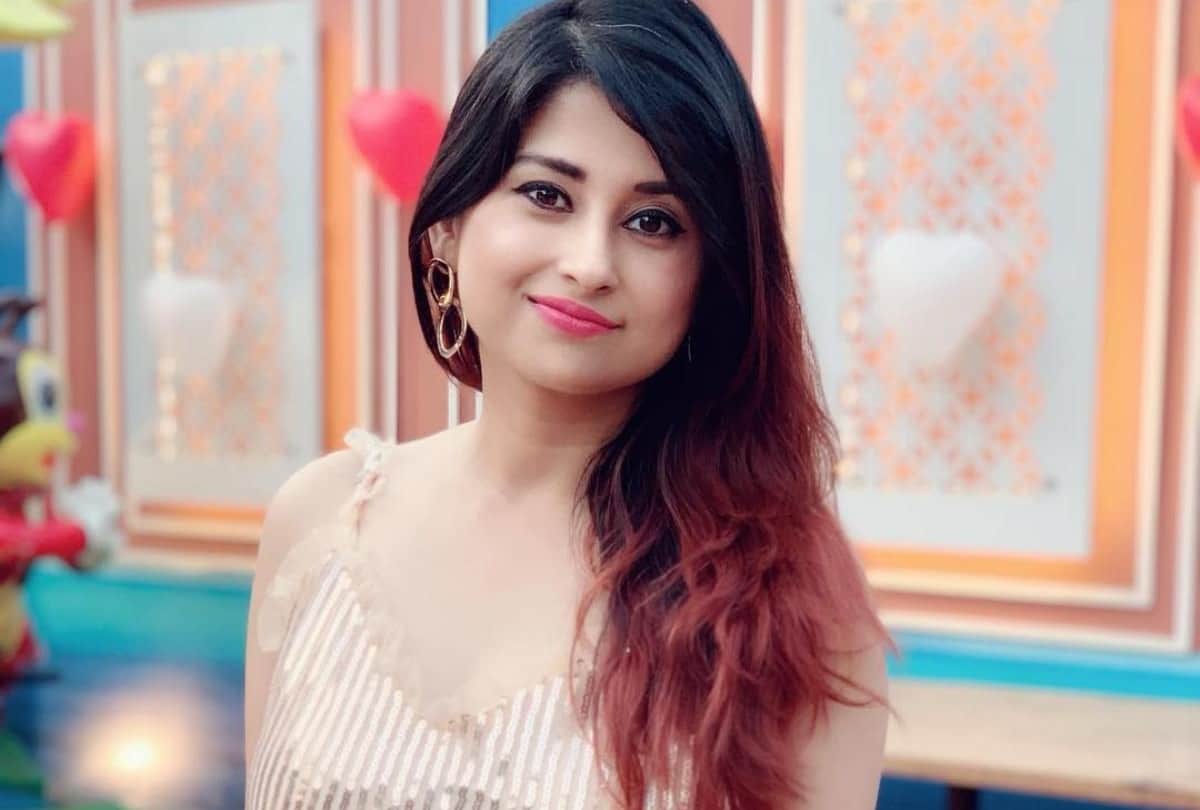 Bigg Boss 15 Saba Khan breaks silence on the news of dating with Umar Riaz says We like each other