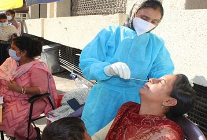 Corona in Delhi: पूर्वी दिल्ली में 40% के करीब पहुंची संक्रमण दर, अस्पतालों में भर्ती 10 फीसदी मरीज गंभीर Corona in Delhi Infection rate reaches close to 40% in East Delhi