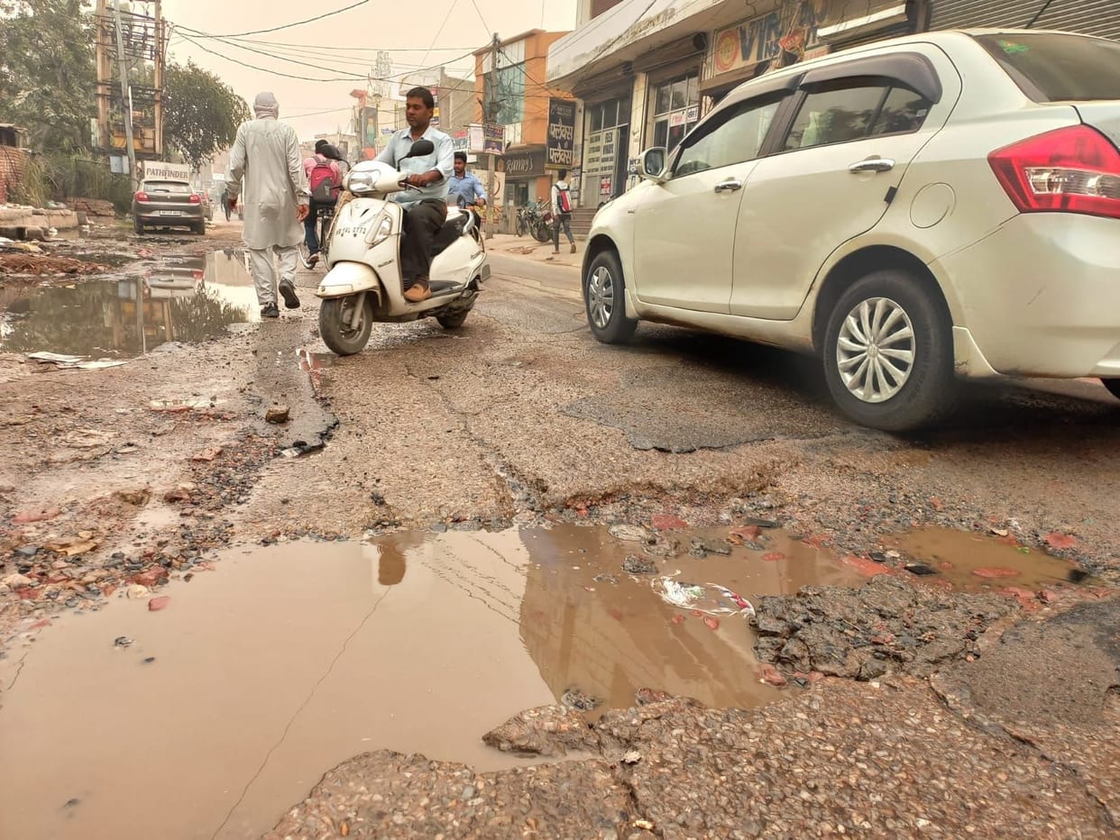 the construction of the road stuck in the matter of approval