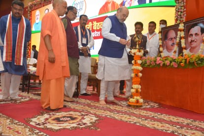 Amit Shah said that he will serve the nation by staying in power for 35 years against the weak opposition 
