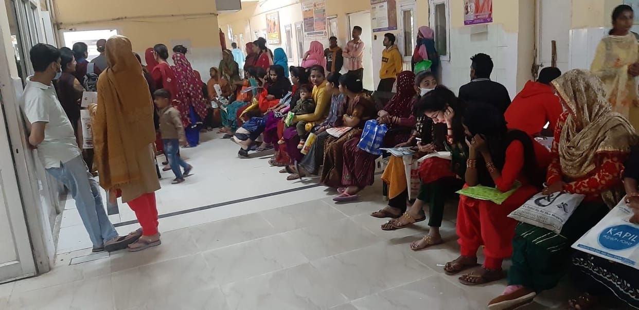 Doctors went on strike for three hours, troubled patients kept circling from one place to another