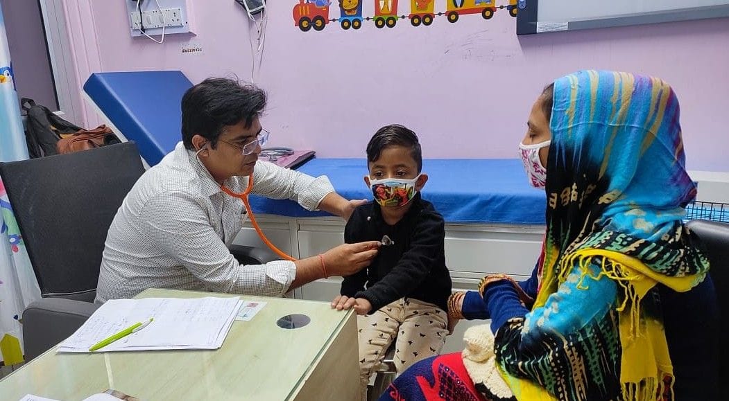 Along with dengue, pneumonia increased trouble, 20 patients coming daily